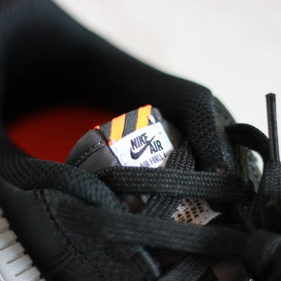 🔥𝐒𝐎𝐋𝐃 𝐎𝐔𝐓🔥 - Picture 6 of 11